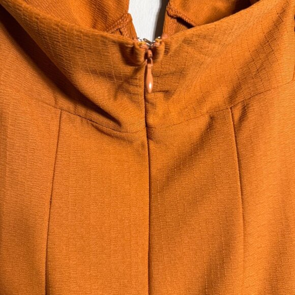 Saints + Secrets Halter Deep V Bodycon Dress Women's Small Rust Orange Vacation - Picture 10 of 14